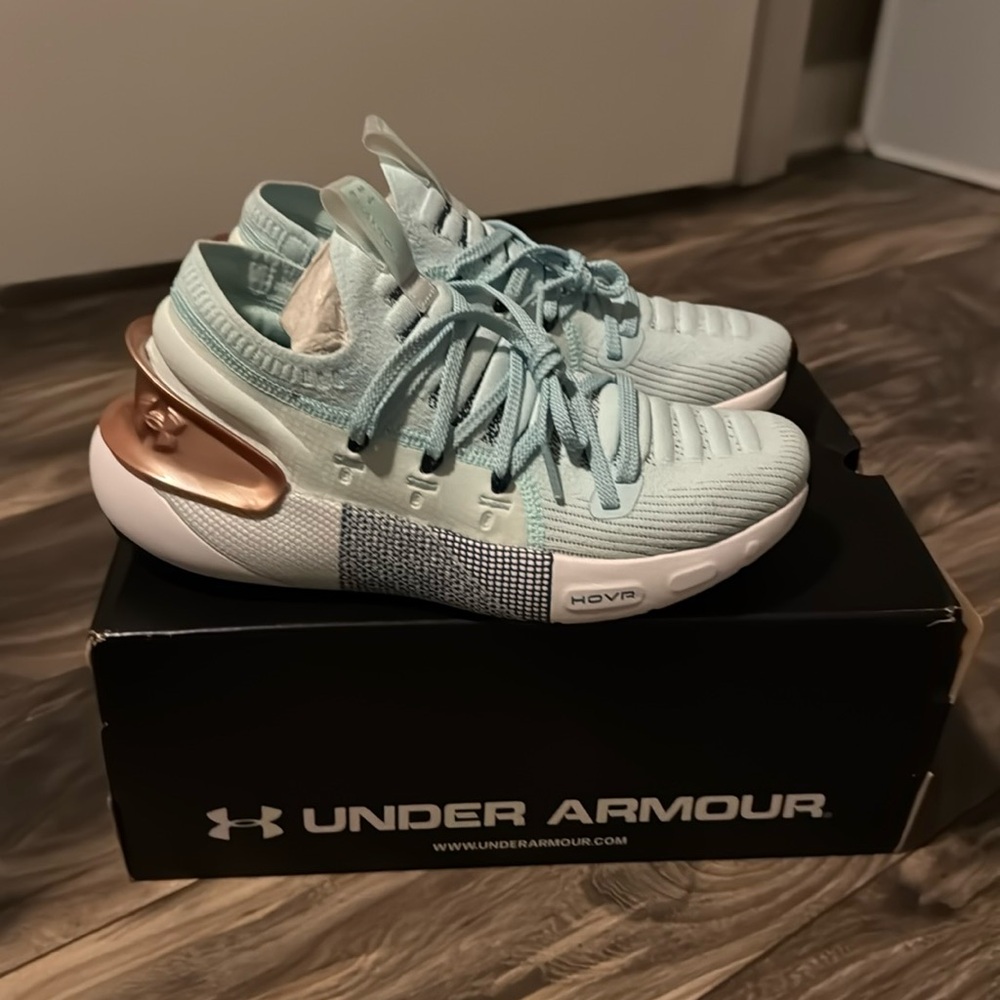 Under armour Hovr phantom 3 athletic shoe